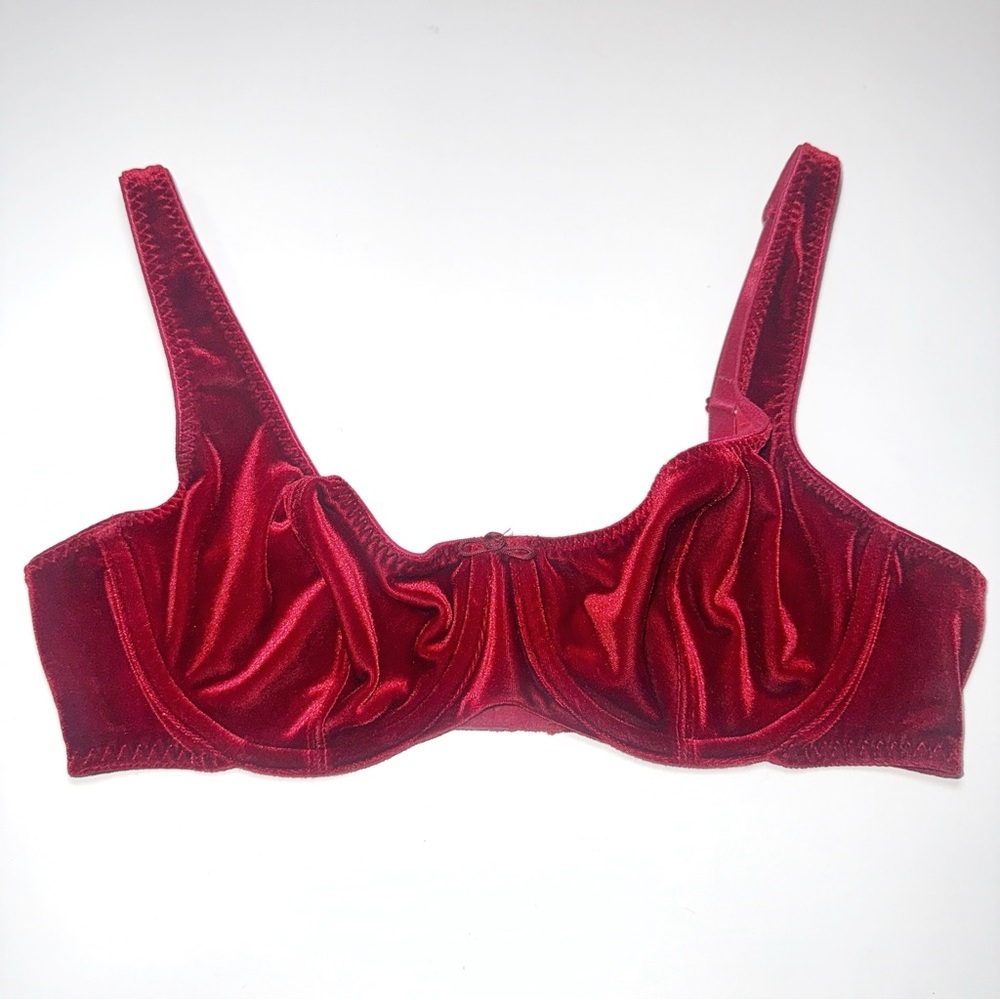 VTG Victoria’s Secret 1996 Red Velvet Balconette Bra Heart Label underwire 36B